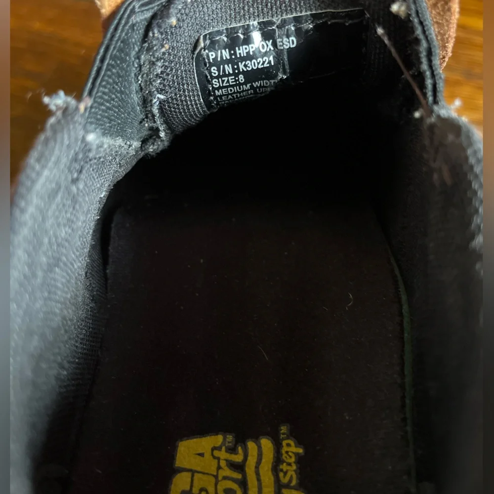 Men’s Hush Puppies Mega Comfort Brown Leather Slip-On Work Shoes. Protective toe